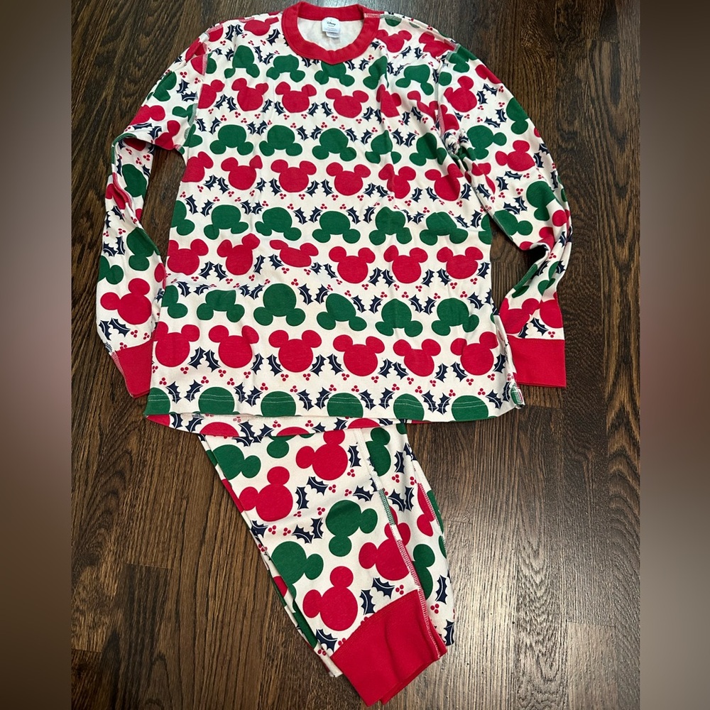 Hanna Andersson Christmas Mickey Adult Pajama Set